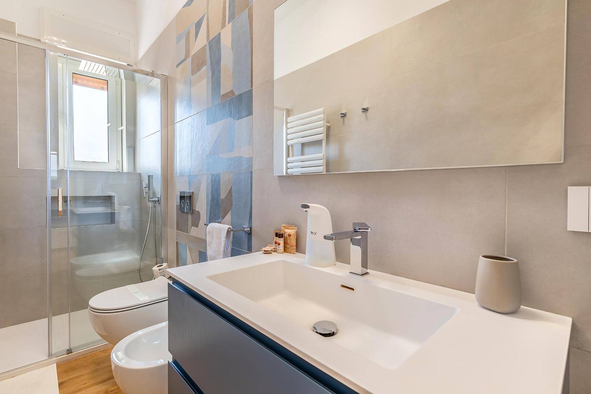 Apartamento New Elegant 2 Bedroom Apt. Near Parco 2 Giugno Bari