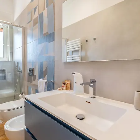 New Elegant 2 Bedroom Apt. Near Parco 2 Giugno Bari Exterior foto